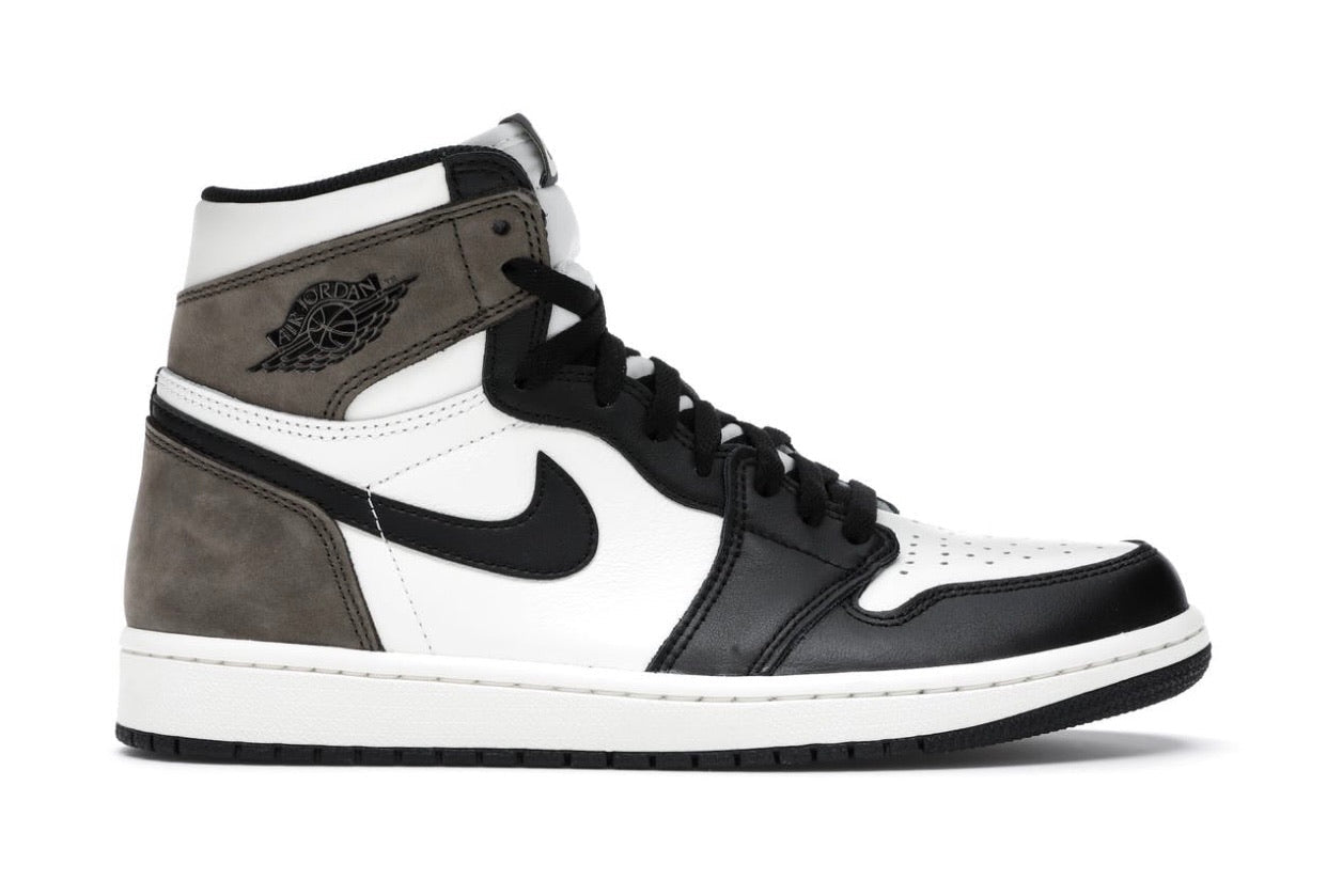 JORDAN 1 RETRO LOW TRAVIS SCOTT REVERSE MOCHA